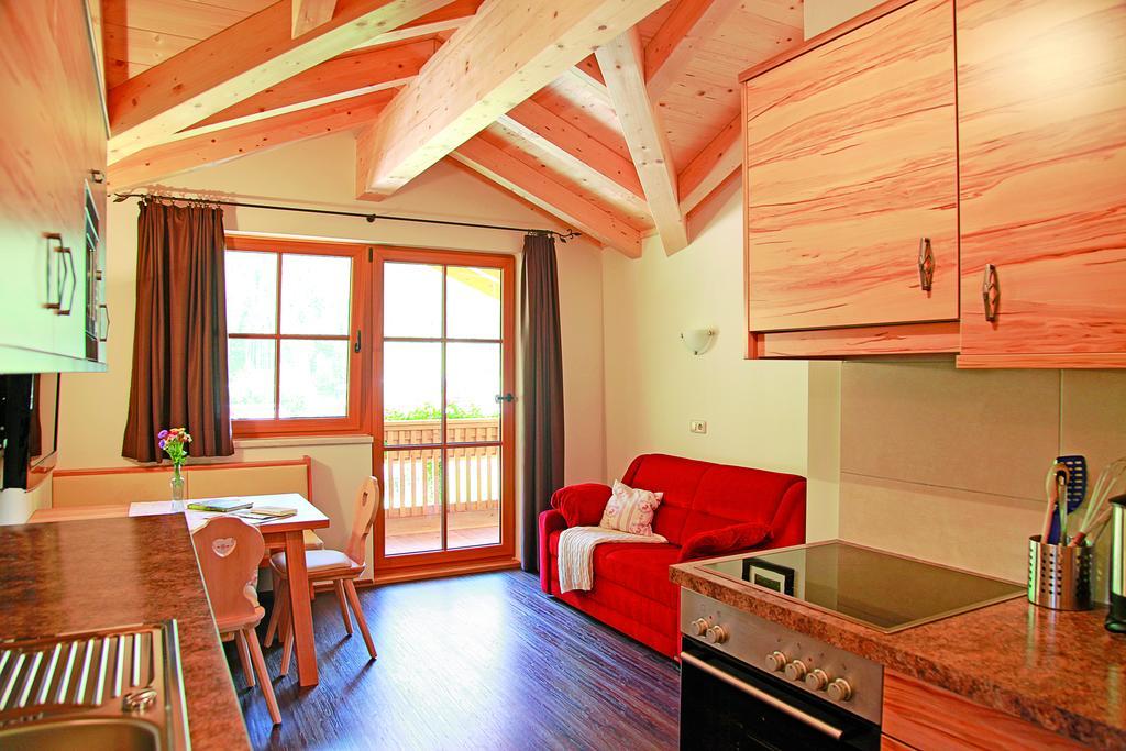 Appartements Stockinger กรอสซาร์ล ห้อง รูปภาพ