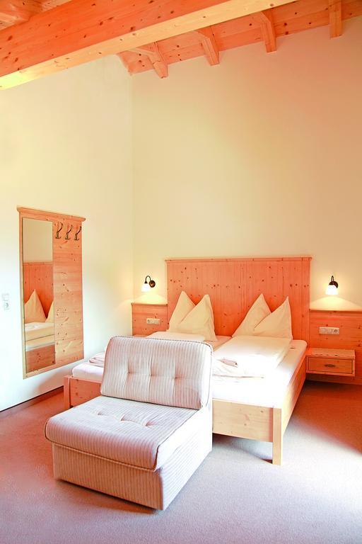 Appartements Stockinger กรอสซาร์ล ห้อง รูปภาพ